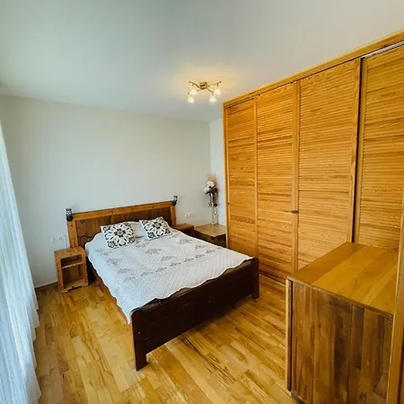 Bruksva アパート *